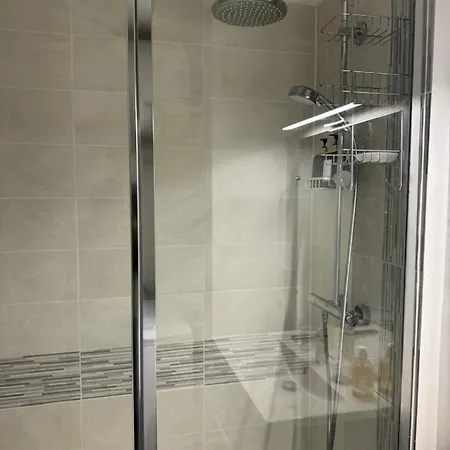 Modern Proche De Disneyland Et Paris Apartment
